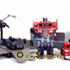 Image for article titled Vintage Transformers Kick New Transformers' Ass